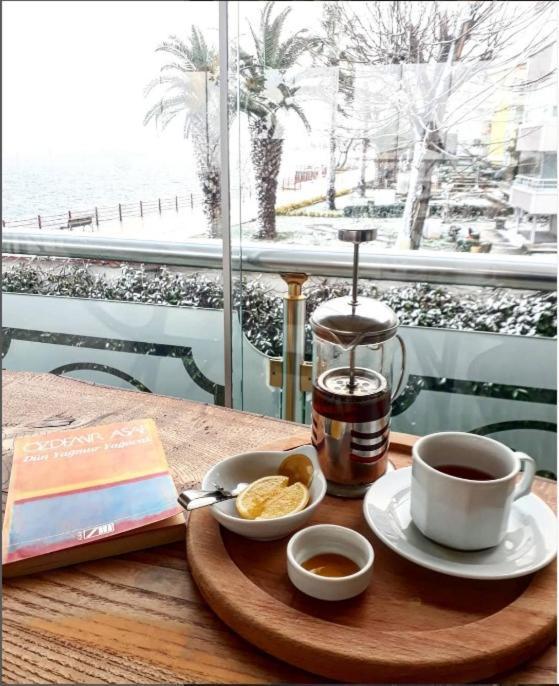 Blue Pier Hotel كوجايِلِ المظهر الخارجي الصورة