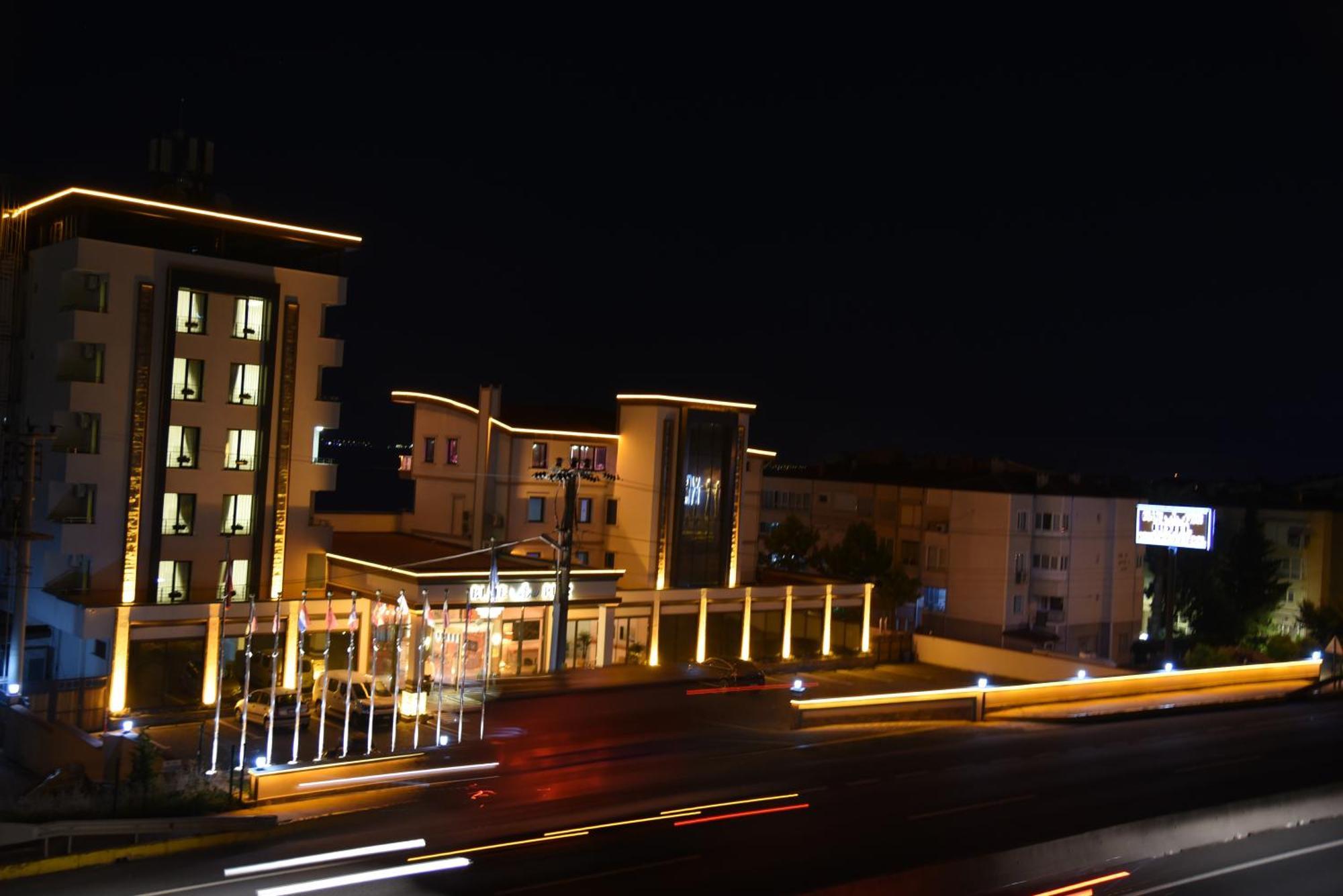 Blue Pier Hotel كوجايِلِ المظهر الخارجي الصورة