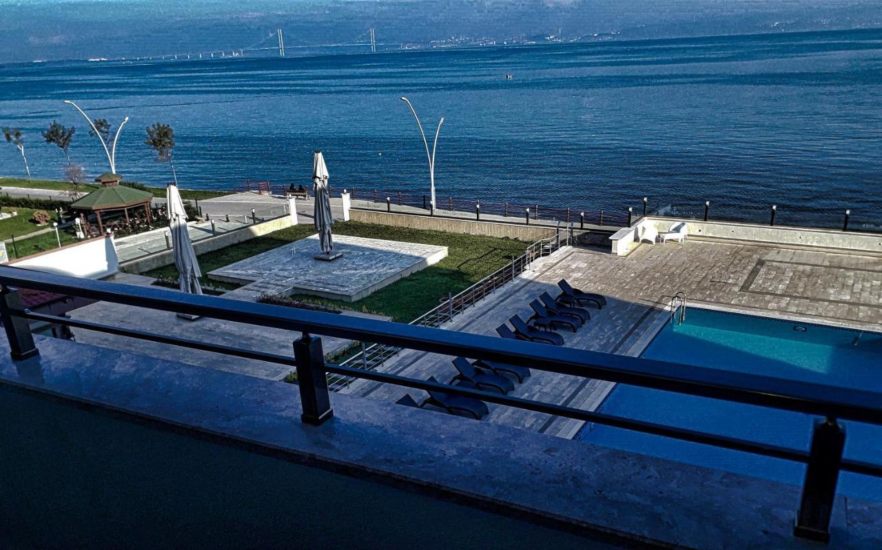 Blue Pier Hotel كوجايِلِ المظهر الخارجي الصورة