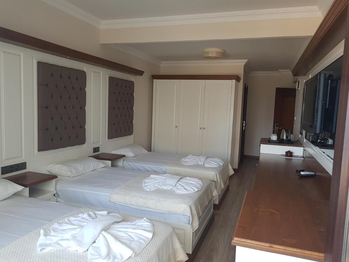 Blue Pier Hotel كوجايِلِ المظهر الخارجي الصورة