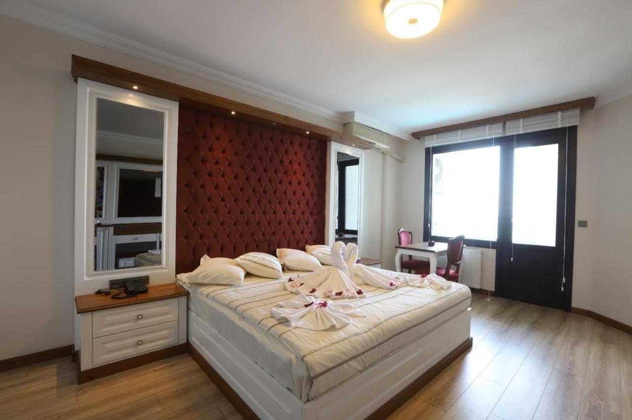 Blue Pier Hotel كوجايِلِ المظهر الخارجي الصورة